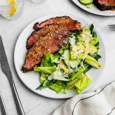 PERNIL-CON-ENSALADA.jpeg